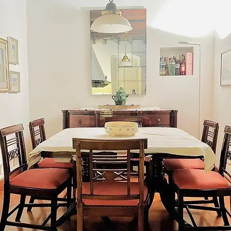 Casa *